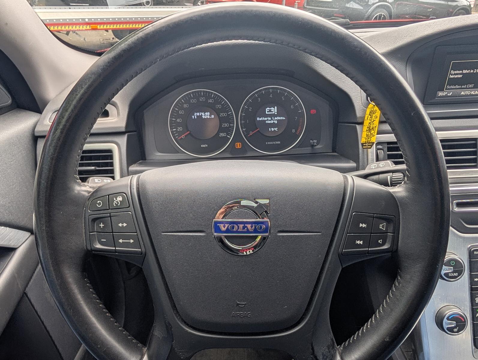 Volvo V70 2012 — photo 5