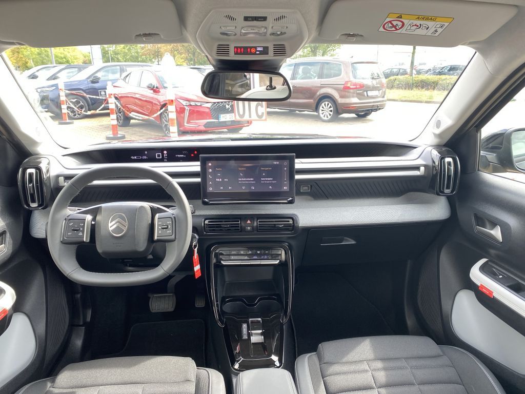 Fahrzeugabbildung Citroën e-C3 Aircross 113 Standard-Range MAX *LED*Nav*Ca