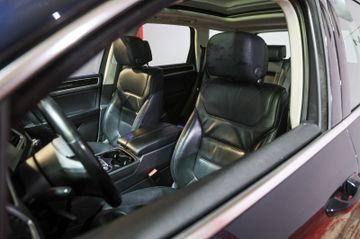 Volkswagen Touareg - 8