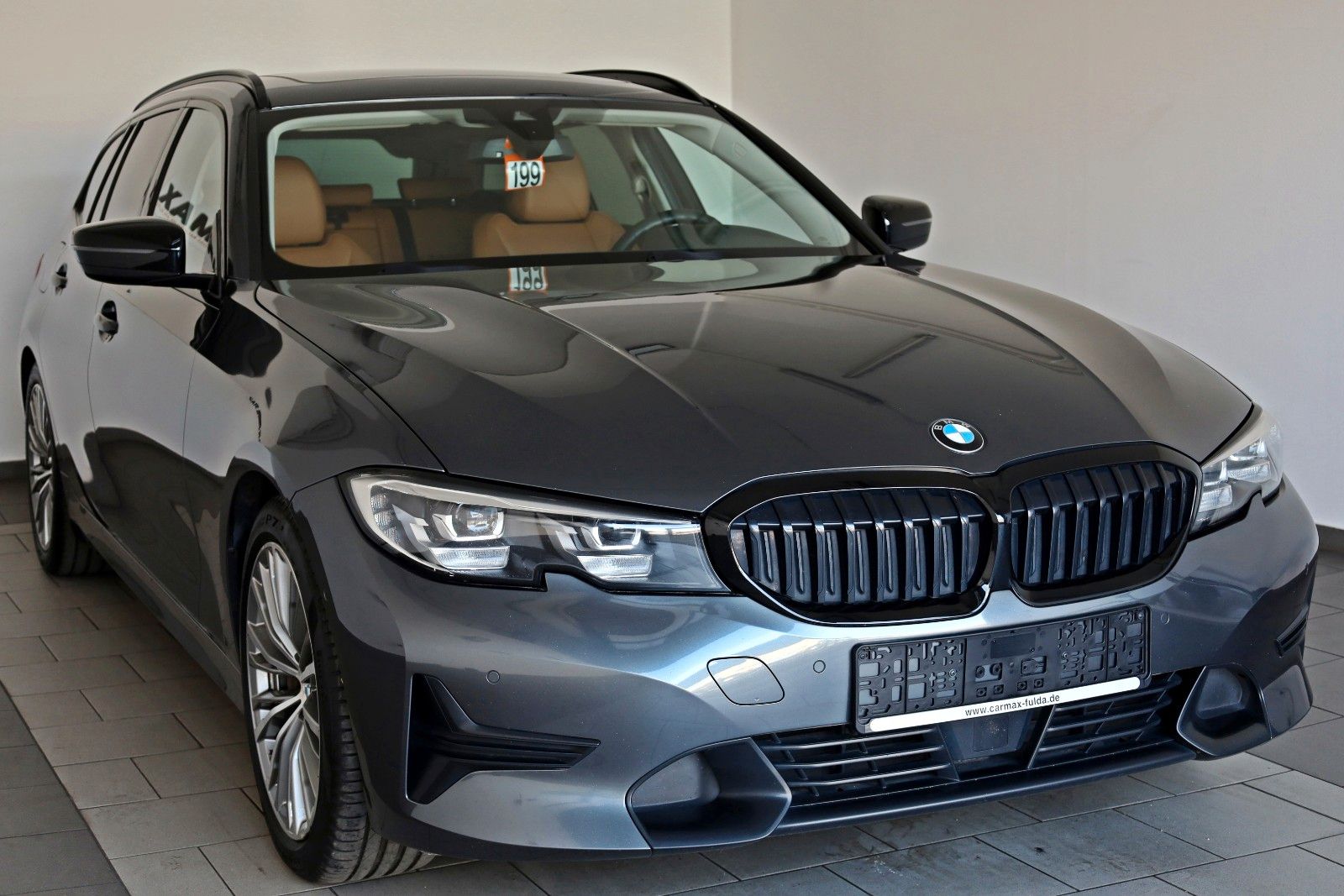 Fahrzeugabbildung BMW 330 d Touring,Sport Line,Leder,Navi,LED,Panorama