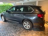 BMW X5 xDrive40d -7-sitzer, Night-Vision, LED, Pano - BMW X5 Gebrauchtwagen in Hamburg