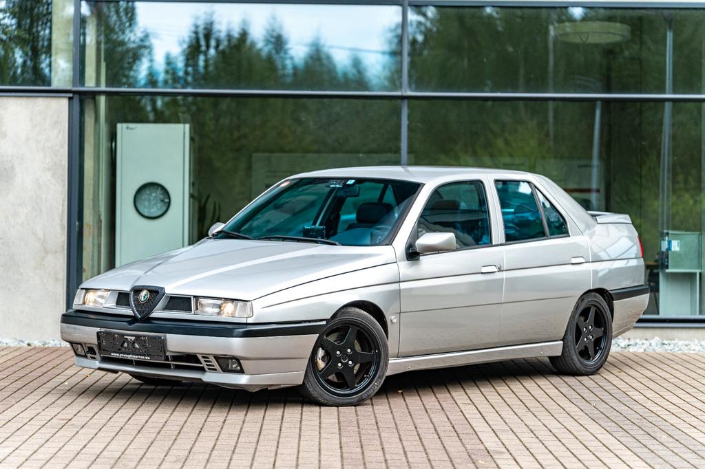 Alfa Romeo 155