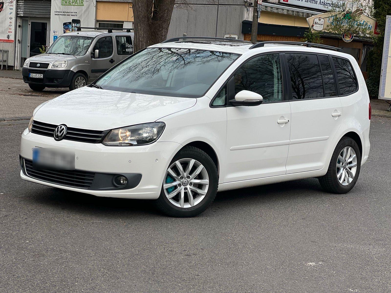 Volkswagen Touran, 2011