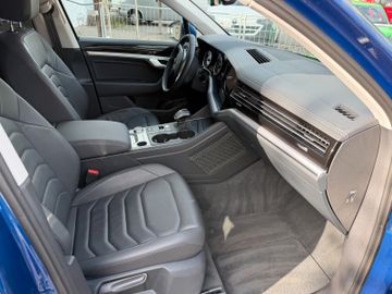 Volkswagen Touareg - 5