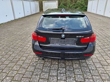 BMW 318 - 6