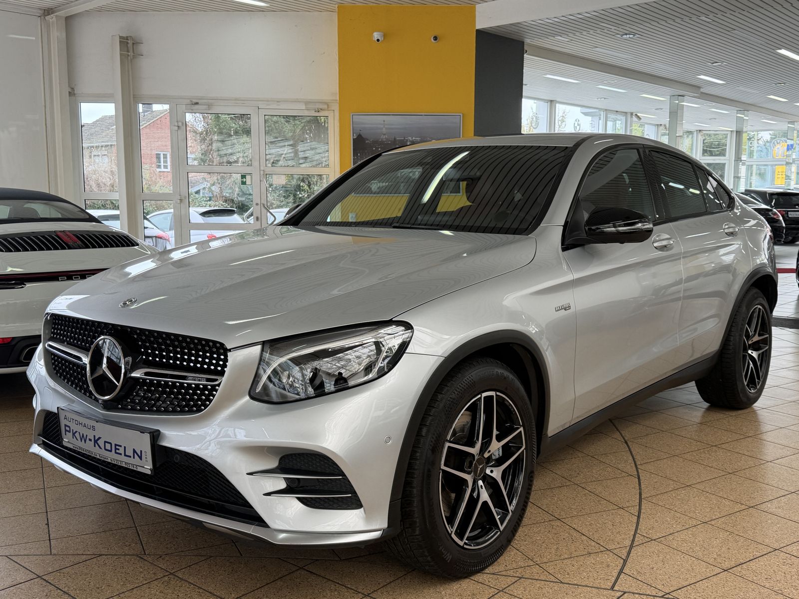 MERCEDES-BENZ GLC 43 AMG 4M*ESSD*DiSTRO*NiGHT*LuFT*LED*KEMARA*