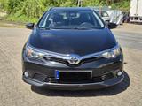 Toyota Auris Design Edition 1,6-l-D-4D S/S Design E... - Toyota Auris: Design Edition