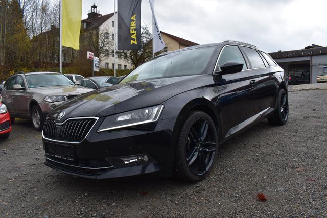 Skoda Superb Combi Style 4x4 "LEDER/PANORAMADACH"