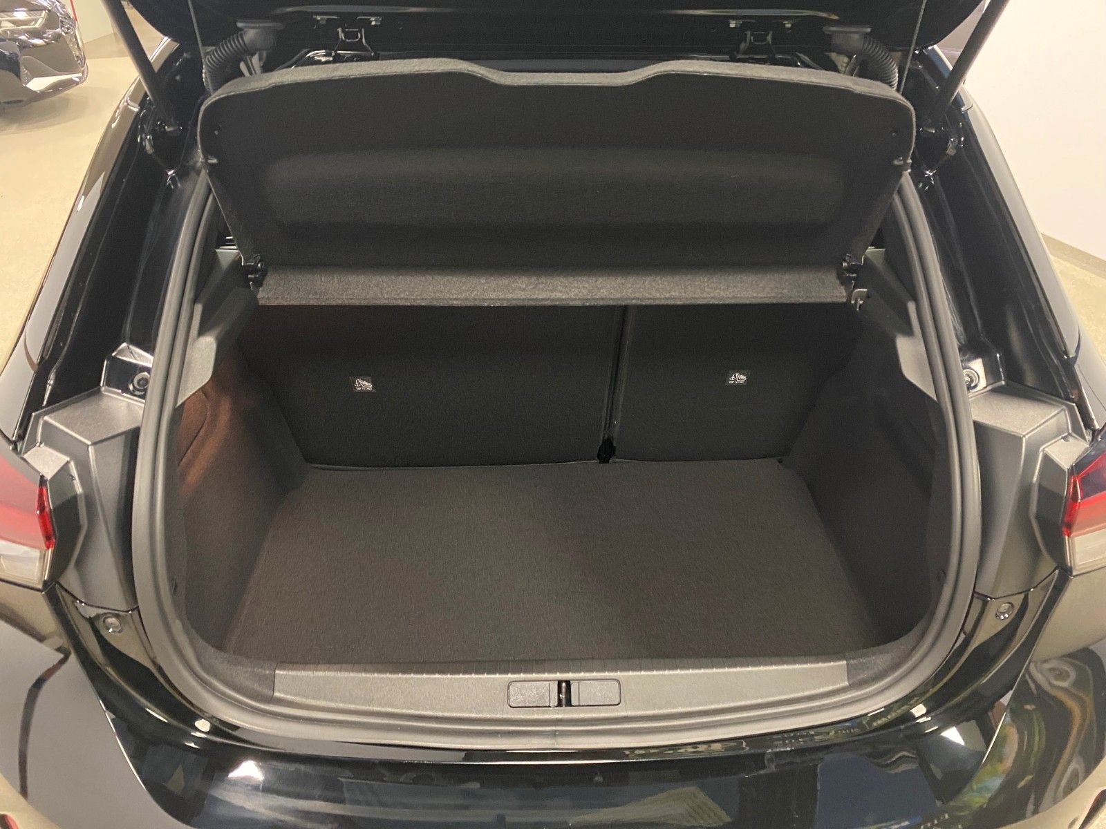 Fahrzeugabbildung Opel Corsa 1.2 Turbo "EDITION"+SITZHEIZUNG+AppCon.+BC