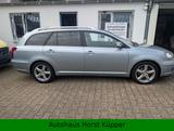 Toyota Avensis Kombi 2.2 D-CAT Executive - Toyota Avensis Executive mit Diesel-Antrieb