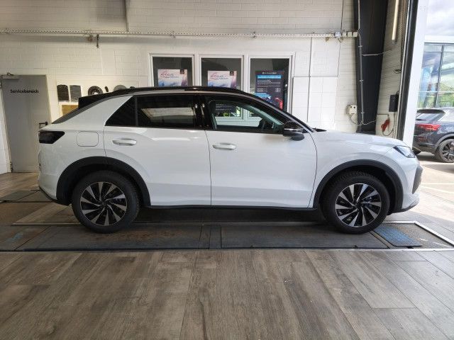 Volkswagen T-Roc — fotografia 3