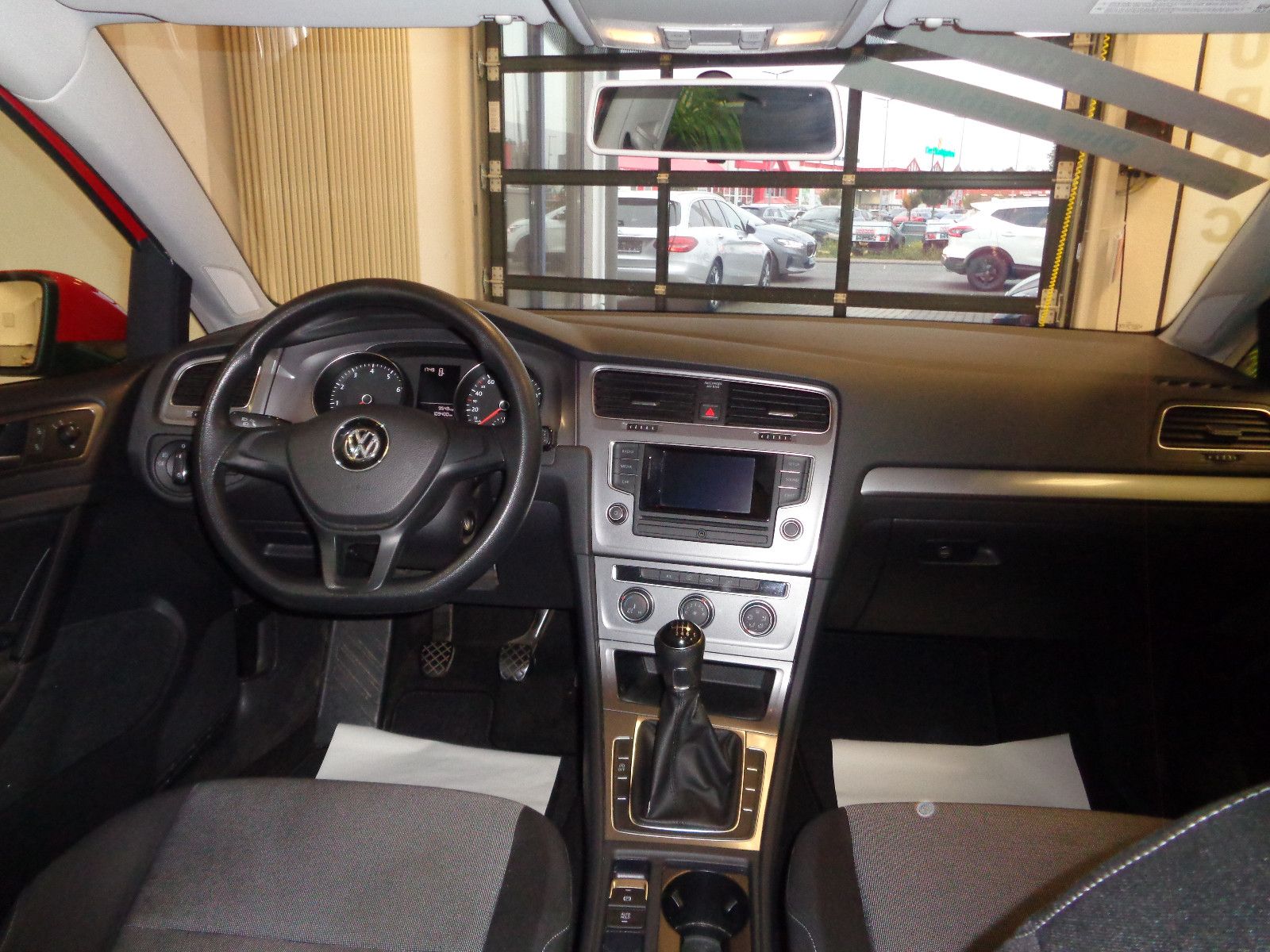 Fahrzeugabbildung Volkswagen Golf VII Lim. Trendline BMT/ Klima/ 1.Hand