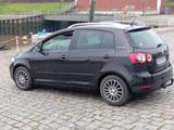 Volkswagen Golf 5 Plus Tempomat AHK PDC / 2,0 Hubraum... - Volkswagen: Hub