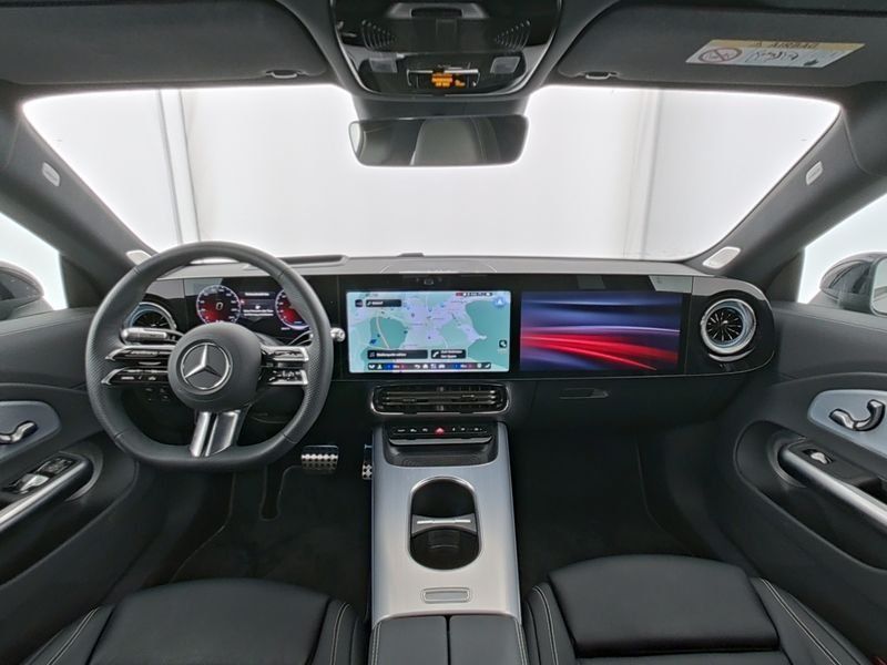 Fahrzeugabbildung Mercedes-Benz CLA350 4M AMG Prem+ AHK Superscreen DRIVE ASSIST