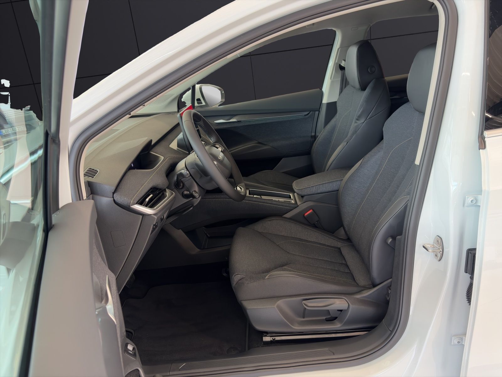 Fahrzeugabbildung SKODA Elroq Selection 60 AHK MATRIX