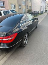 Mercedes-Benz E 350 Coupé E 350 CDI BlueEFFICIENCY ELEGANC... - Mercedes-Benz E 350: Coupé, Cdi