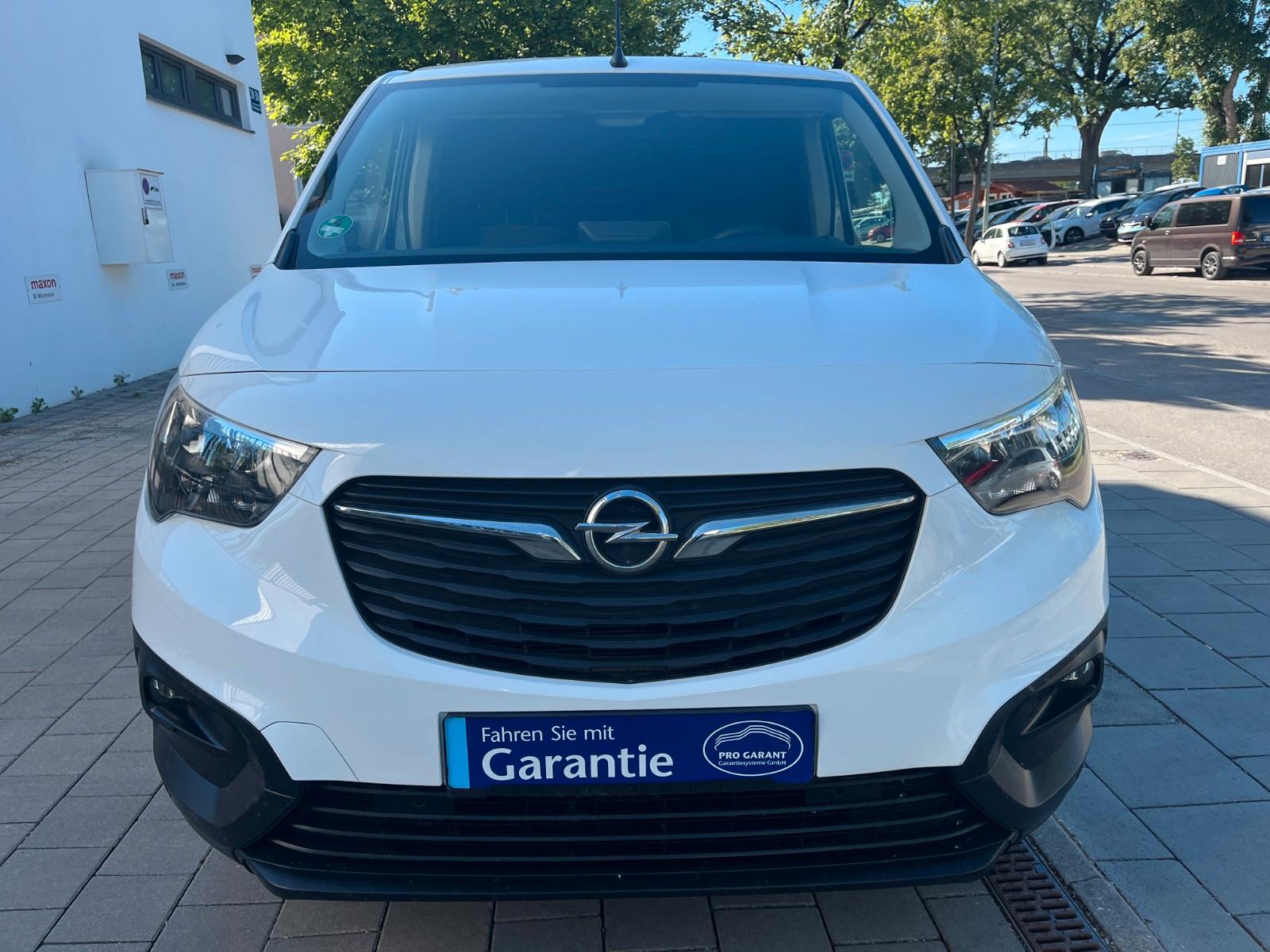 Opel Combo Edition *KAMERA/NAVI/2x PDC/SHZ/1.HAND*
