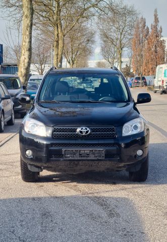 Toyota RAV 4 2.0-l-VVT-i 4x4 Sol Automatik