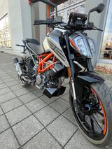 KTM 125 DUKE incl.kurzer Kennzeichenträger - KTM Motorräder in Leipzig
