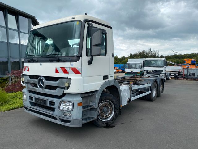 Mercedes-Benz Actros 2532 MP3 6x2 Hydraulik, 10 x am Lager