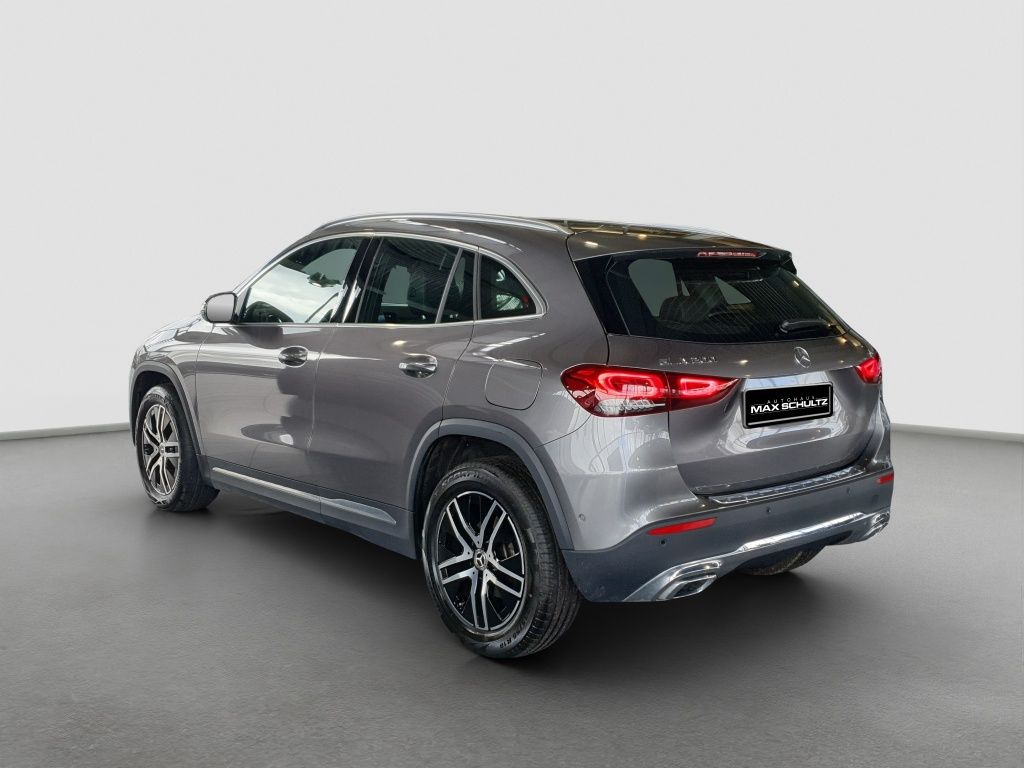Fahrzeugabbildung Mercedes-Benz GLA 200 el.Heckklappe*AHK*Sitzheizung*Kamera*LED