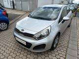 Kia Rio Edition 7* 1,4 - gebrauchte Kia Rio aus dem Jahr 2011