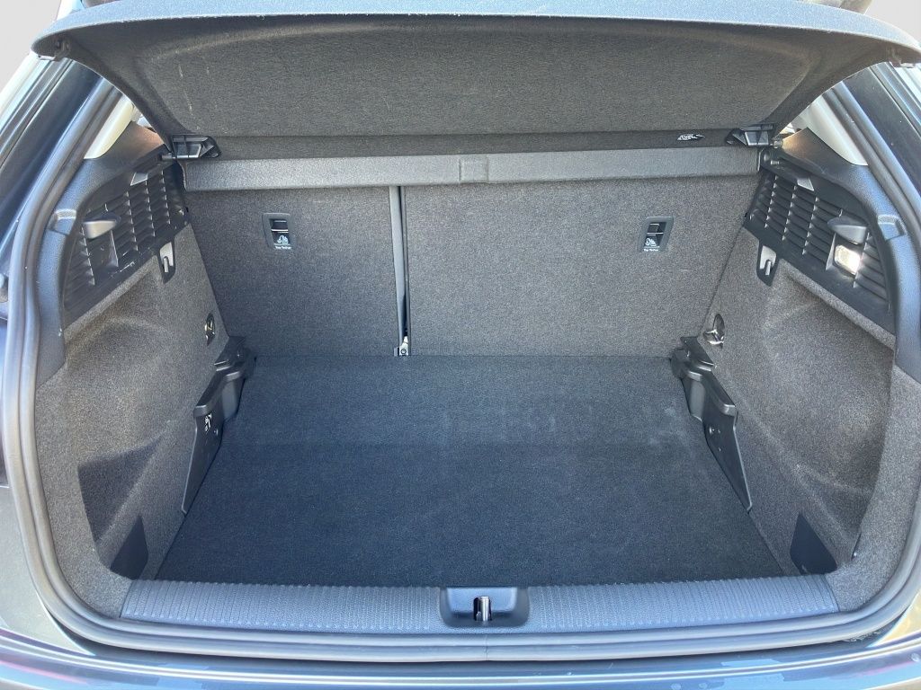 Fahrzeugabbildung Audi Q2 35 1.5 TFSI S line *MATRIX-LED*KAMERA*ACC*