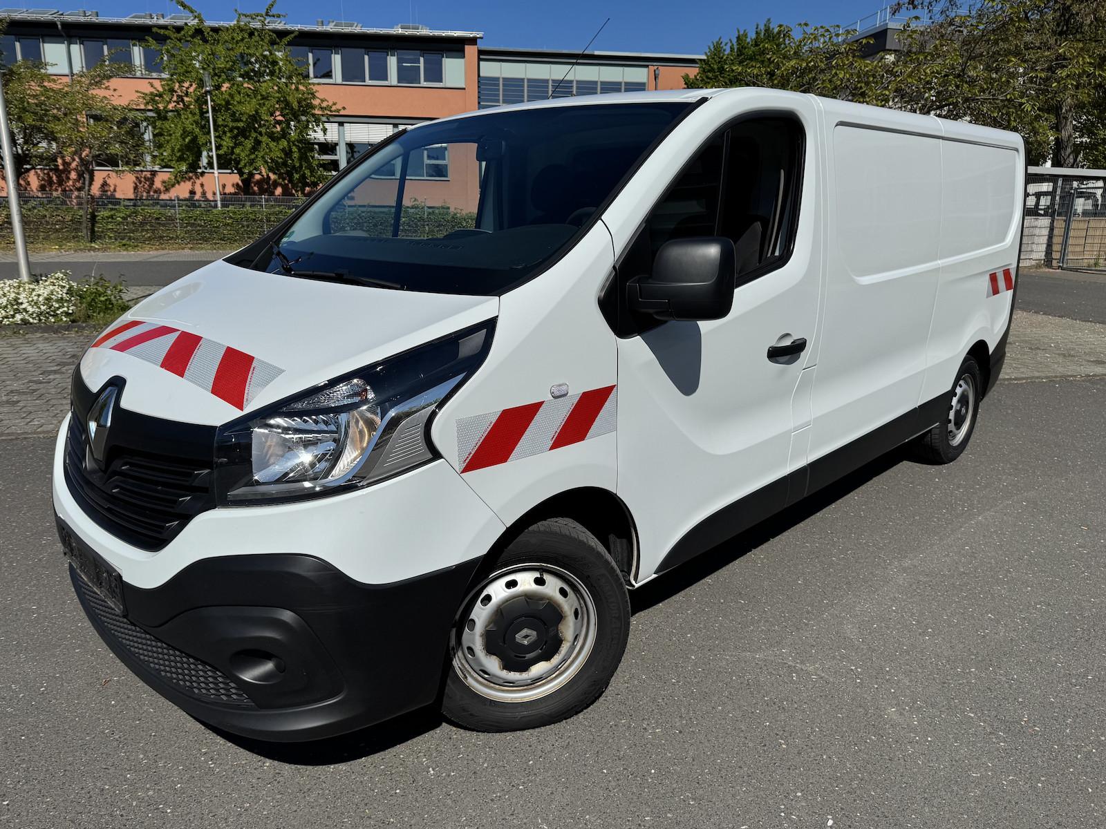 Renault Trafic L2H1 Klima Navi Sth. Regale/Schraubst E6