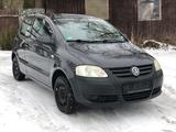Volkswagen Fox 1.2 Basis TÜV bis 06/2027 - graue Volkswagen Fox