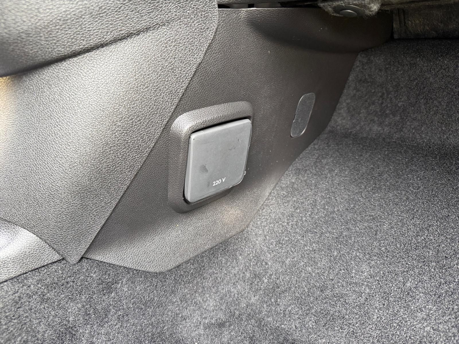 Fahrzeugabbildung Fiat Doblo XL Kombi 130 AT8