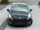 Peugeot 5008~AUT~2.HAND~N-TÜV~N-SERVIS~PANO~NAVI~TEMP~PD - gebrauchte Peugeot 5008 aus dem Jahr 2011