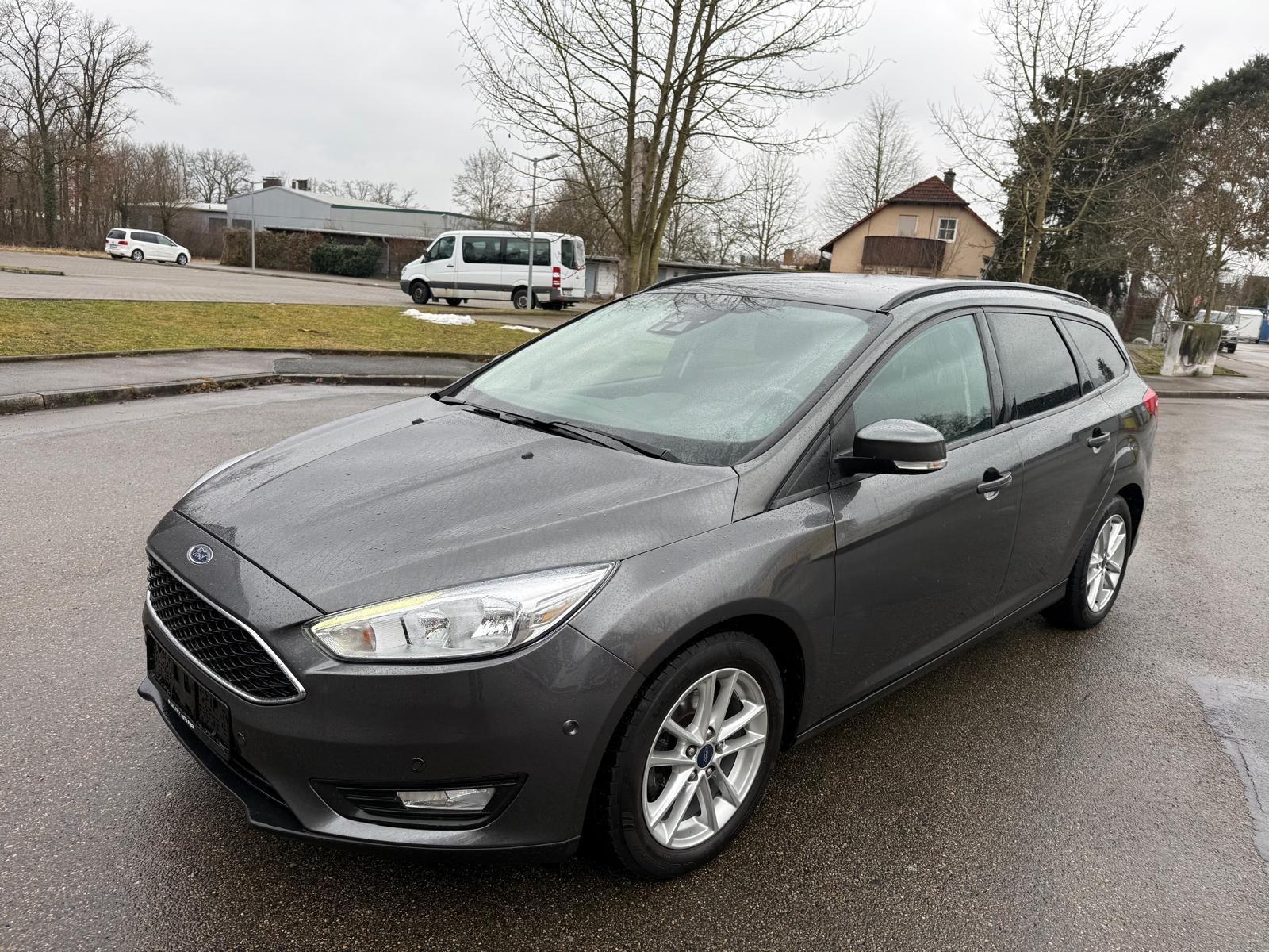 Ford Focus Turnier Business / Neue Motor 53.000 KM