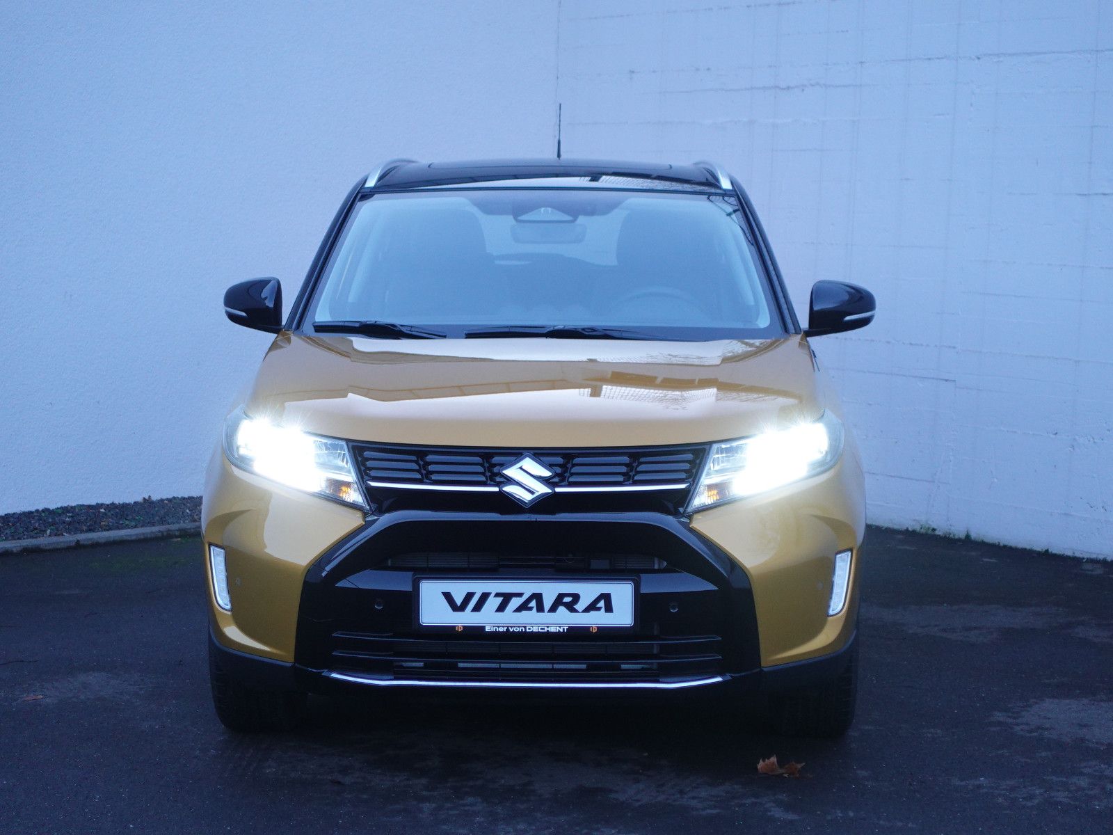 Fahrzeugabbildung Suzuki Vitara 1.5 AT AllGrip Comfort+  NAVI,Schiebedach