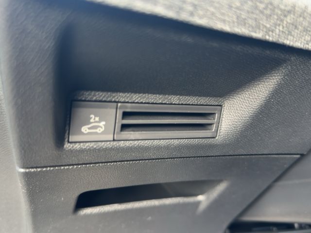 Foto Nummer 21: PEUGEOT 5008