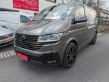 Volkswagen T6.1 Multivan 4-motion Highline *Voll*Black* - mit Diesel-Antrieb: Standheizung, Kleinbus, mit Klimaanlage