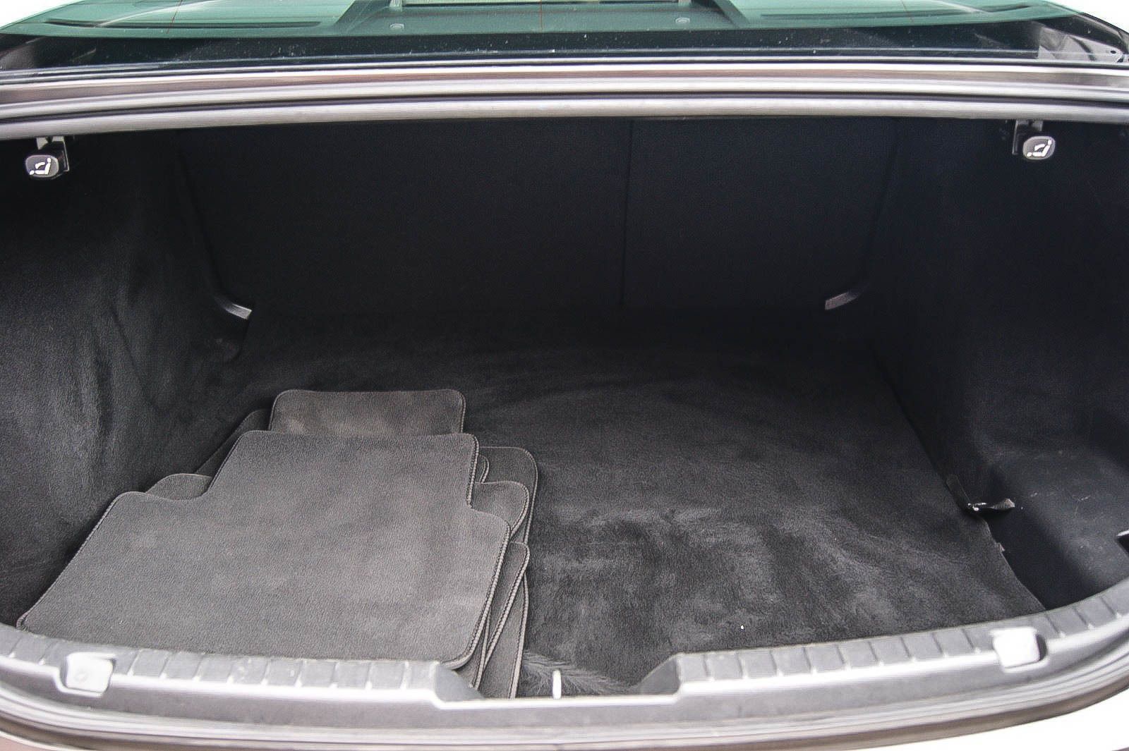 Fahrzeugabbildung Mazda 3 Limousine 2.0 HEADUP LEDER BOSE MATRIX 1.HAND