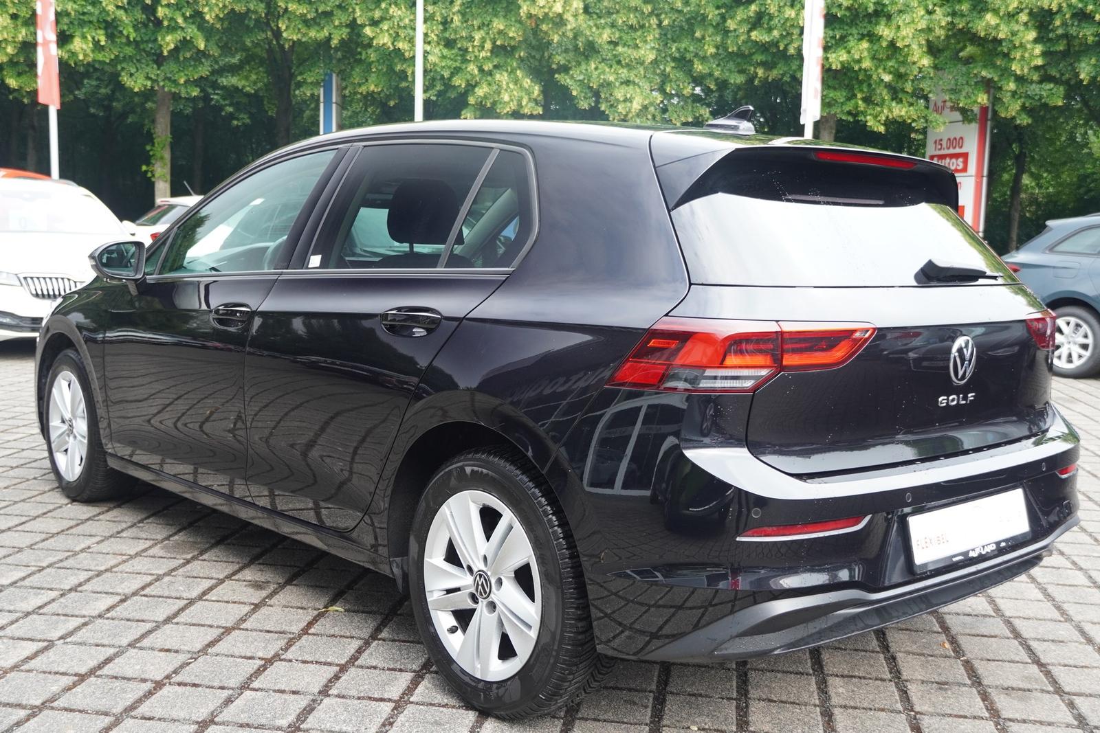 Volkswagen Golf VIII 1.5 TSI Life LED Navi PDC App-Connect, миниатюра 4
