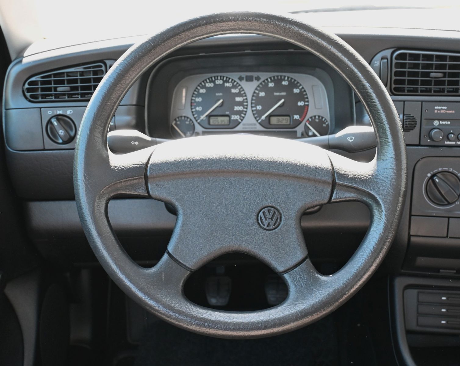 VW Vento 1,8 GL 1.Hand – Bild 26