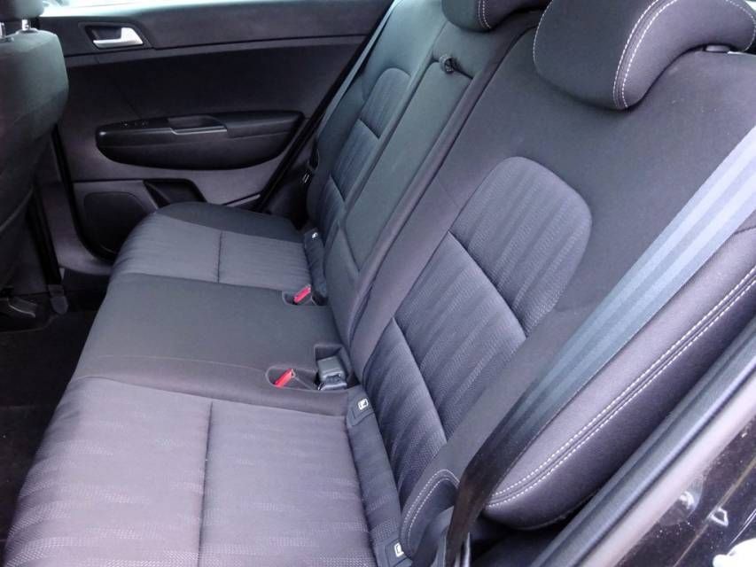 Fahrzeugabbildung Kia Sportage 1.6 GDI Edition 7 Emotion-Paket