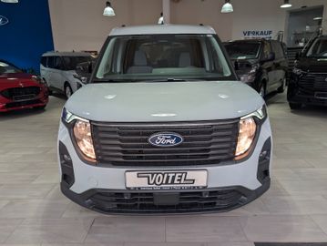 Ford Tourneo Courier Titanium AHK