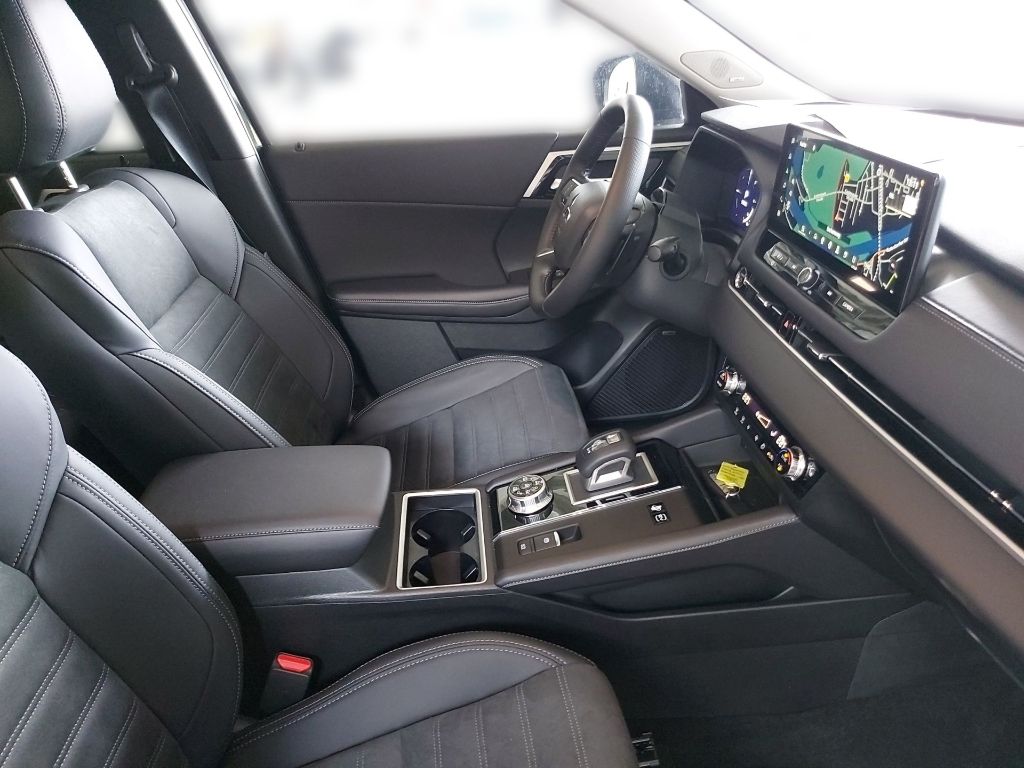 Fahrzeugabbildung Mitsubishi Outlander PHEV Intro Edition 8-fach bereift