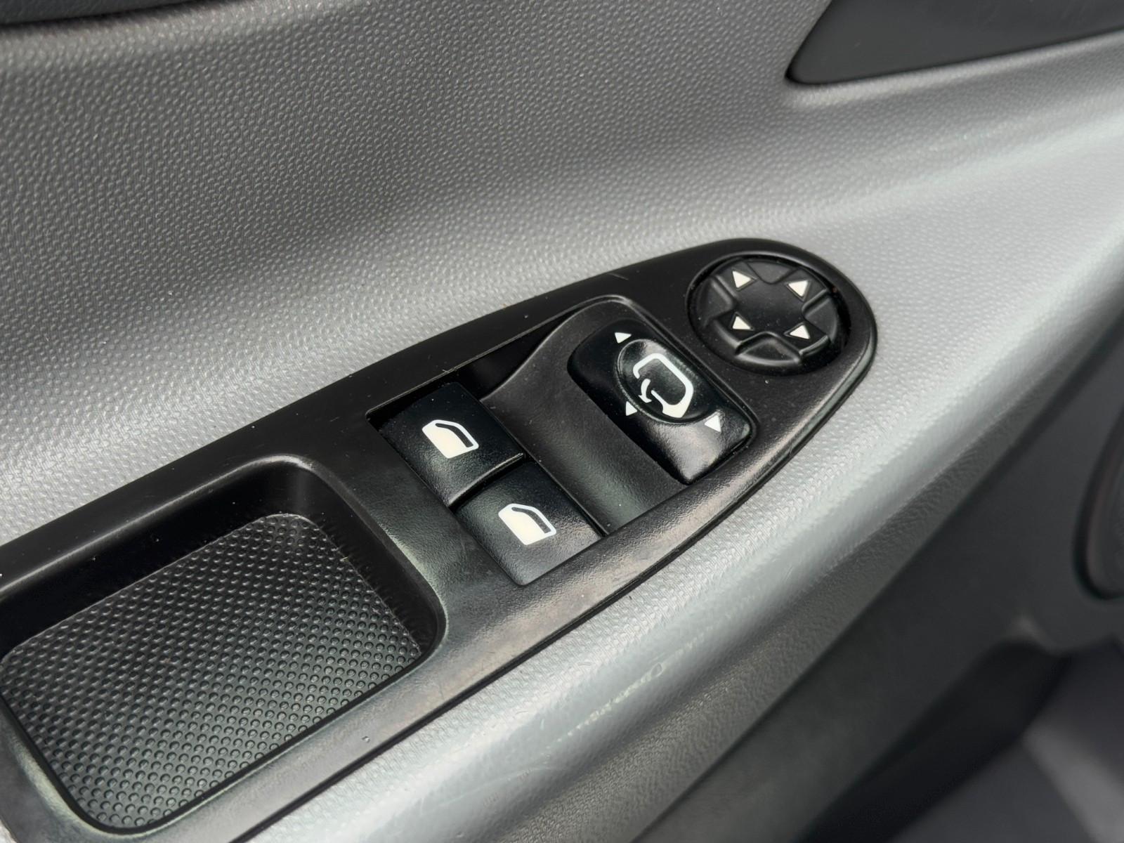 Peugeot Expert Kasten L1H1 PDC*Schiebetür beidseitig*EU5