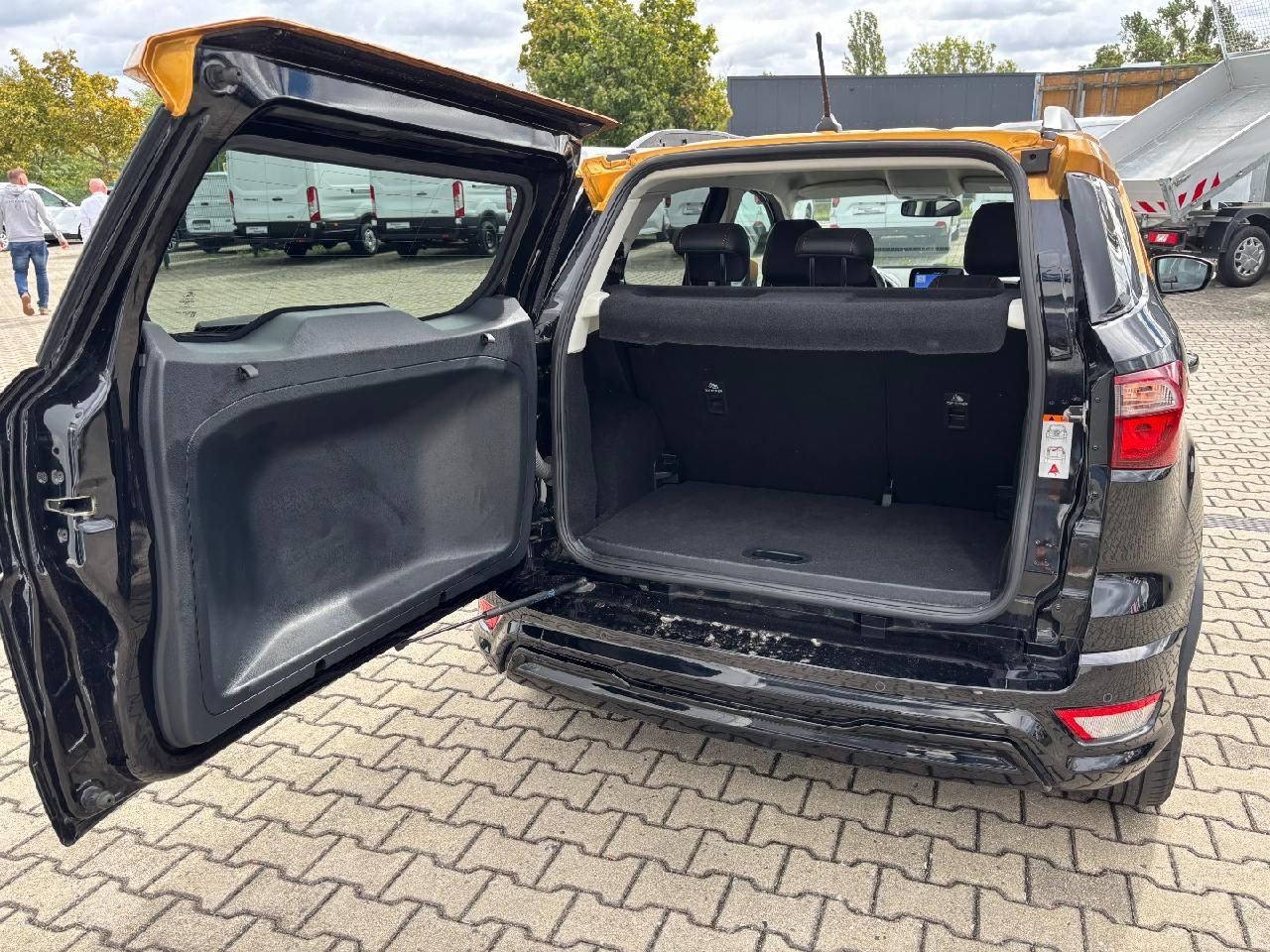 Fahrzeugabbildung Ford EcoSport ST-Line