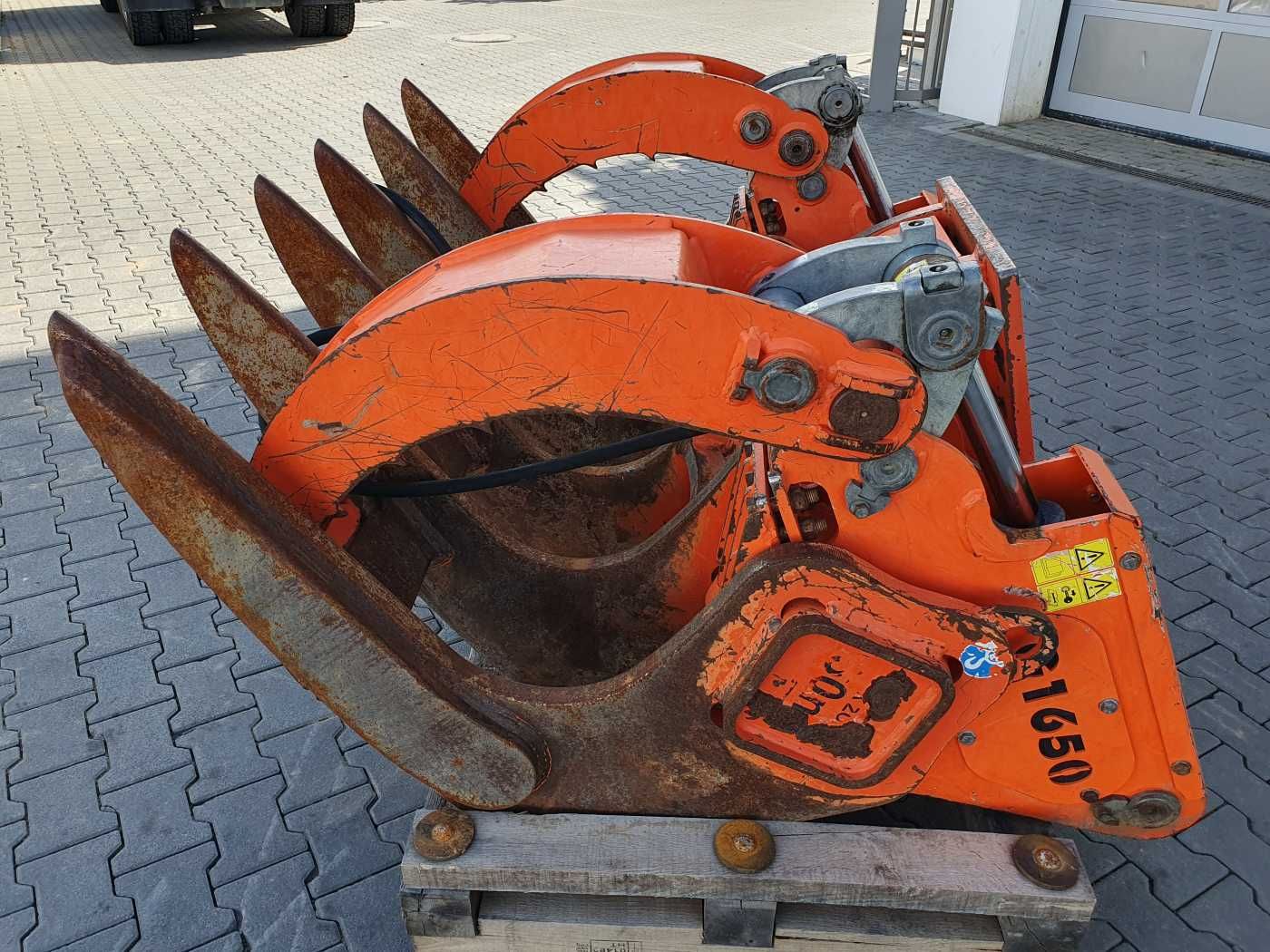 Fahrzeugabbildung Andere Westtech G1650 Roderechen / Greifarme / 2017