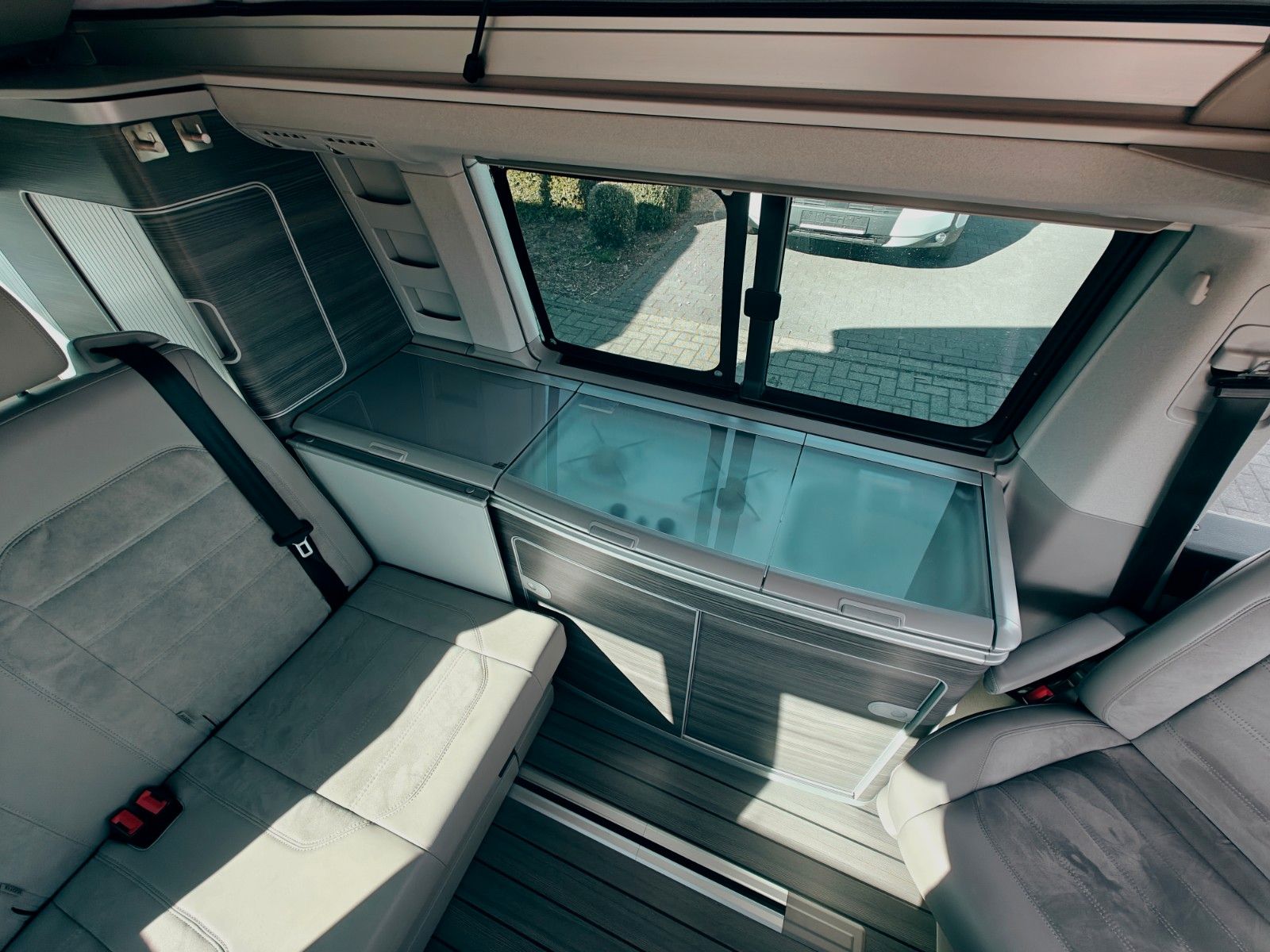 Fahrzeugabbildung Volkswagen CALIFORNIA OCEAN 4MOTION - TRAUMWAGEN!
