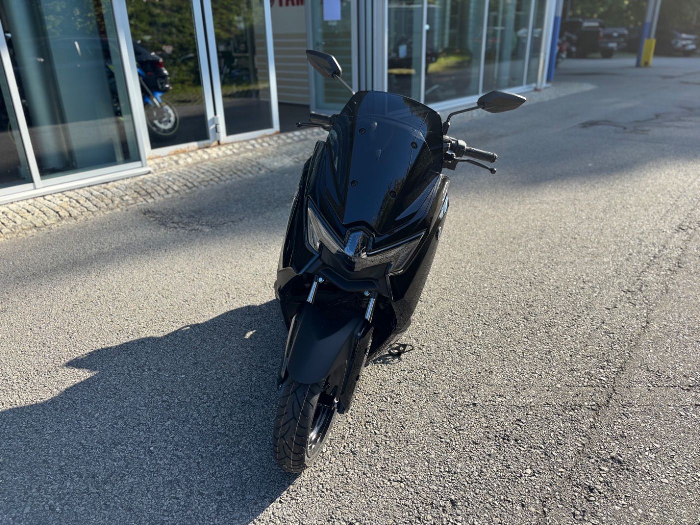 Fahrzeugabbildung Yamaha NMax 155 Tech Max Modell 2026 Herbst Deals