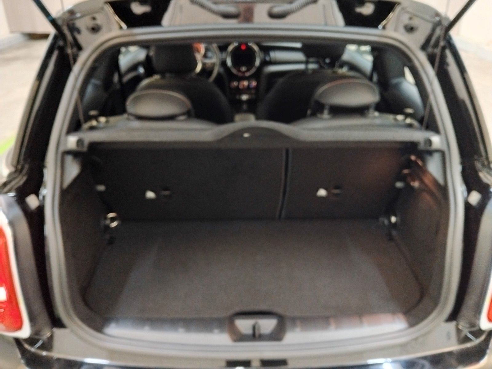 Mini ONE (11/2019, Benzin)