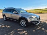 Volvo XC70 D4 2.4 AWD Geartronic AHK viele Neuteile - Volvo XC70: 2.4