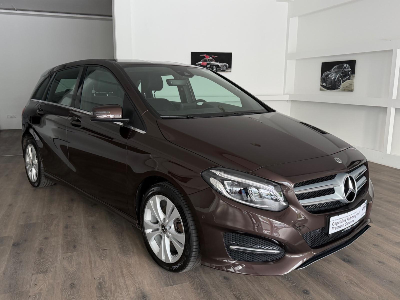 Mercedes-Benz B 220 d 4Matic URBAN KLIMA+SHZ+NAVI+PDC+TEMPO