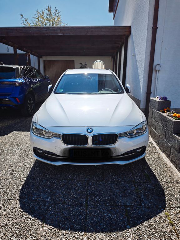 Image of BMW 320